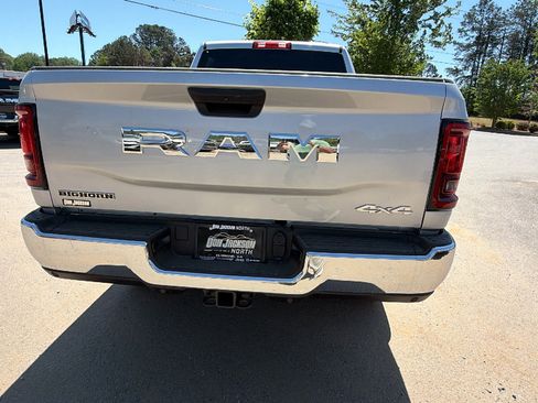 New 2026 RAM 2500 Big Horn AWD/4WD image 9