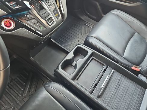 Used 2022 Honda Odyssey Touring image 29