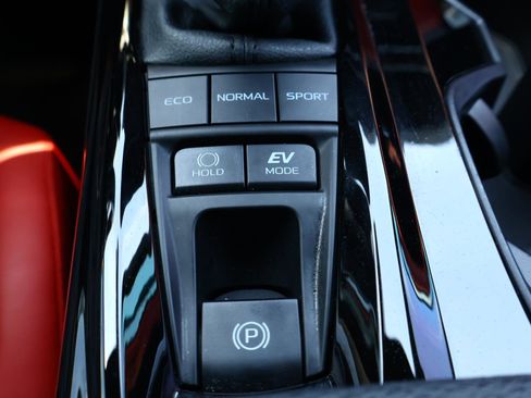 Used 2025 Toyota Camry XSE w/ Premium Package FWD image 24