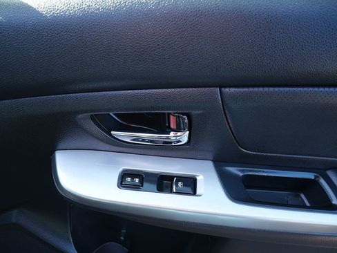 Used 2016 Subaru Crosstrek 2.0i Limited image 18