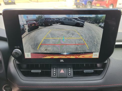 Used 2024 Toyota RAV4 XSE AWD/4WD image 18