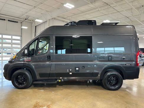 Used 2021 RAM ProMaster 1500 w/ Convenience Group FWD image 5
