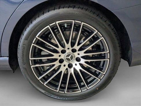 New 2025 Mercedes-Benz C 300 4MATIC Sedan image 10