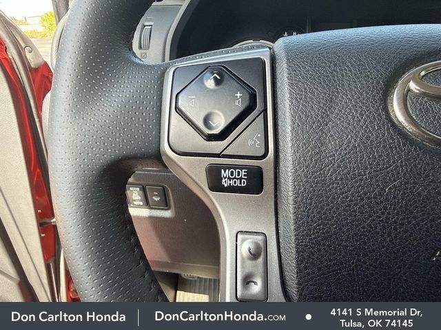Used 2022 Toyota 4Runner TRD Sport AWD/4WD image 22