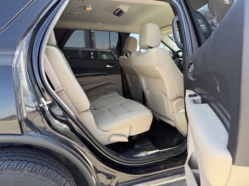 Used 2022 Dodge Durango SXT image 9