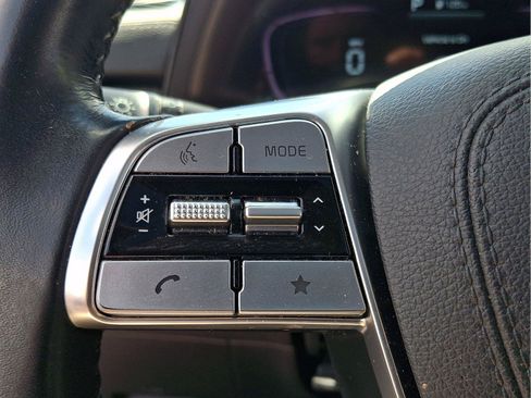 Used 2025 Kia Telluride EX FWD image 22