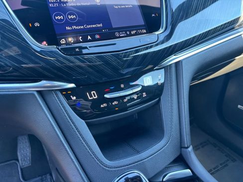 Used 2023 Cadillac XT6 Premium Luxury AWD/4WD image 23