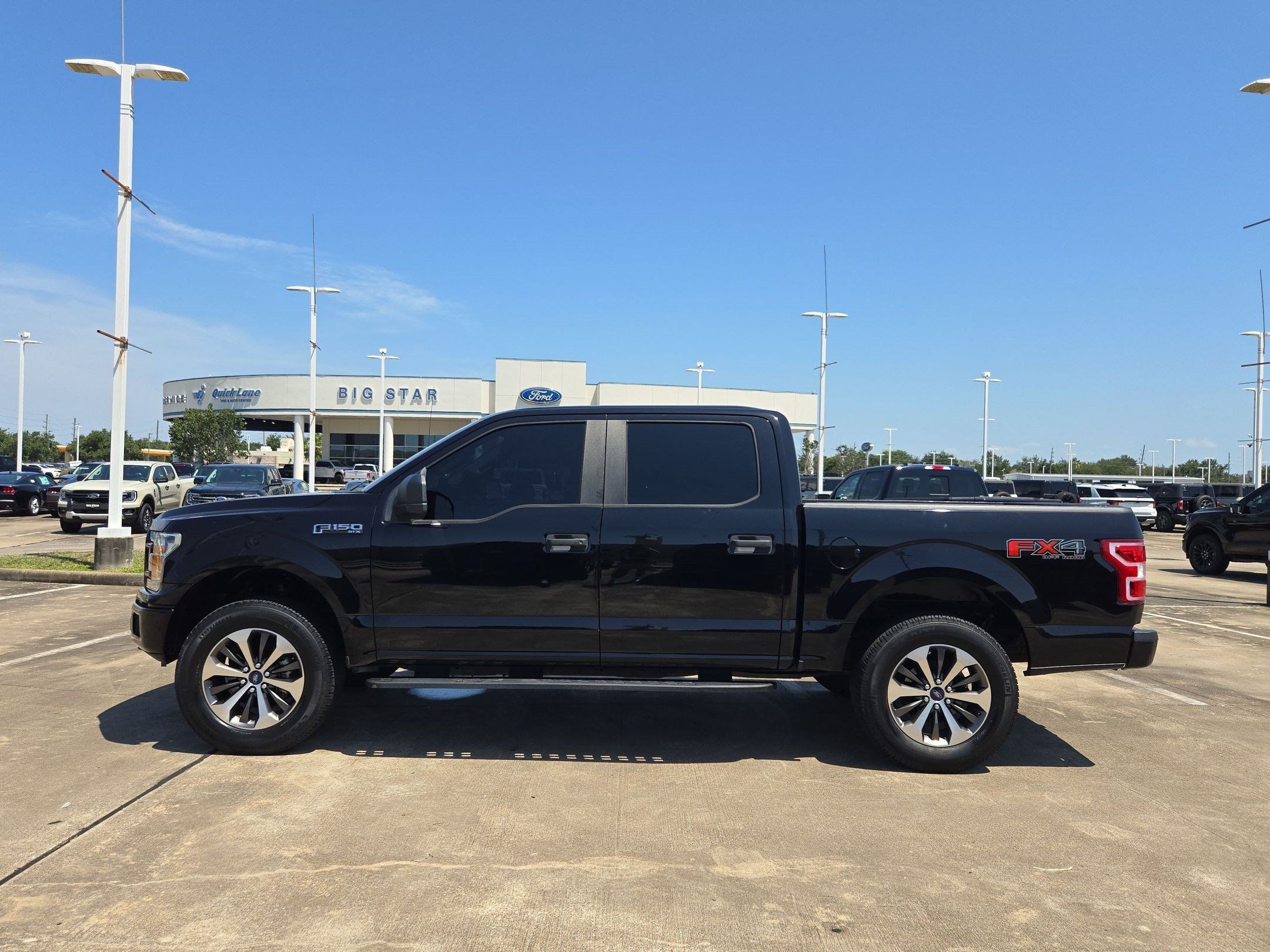 Used 2019 Ford F150 XL w/ Equipment Group 101A Mid AWD/4WD image 9