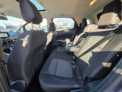 Used 2019 Ford EcoSport SE image 13