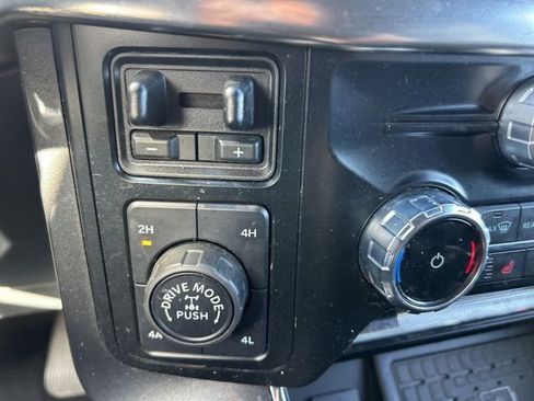 Used 2023 Ford F150 Lariat w/ Equipment Group 502A High image 19