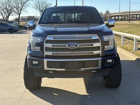 Used 2017 Ford F150 Platinum w/ Equipment Group 701A Luxury image 2