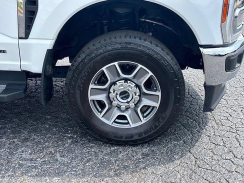 Used 2023 Ford F250 Lariat AWD/4WD image 11