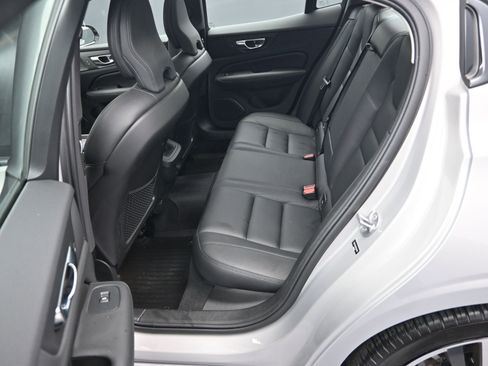 Used 2023 Volvo S60 B5 Plus w/ Climate Package image 28