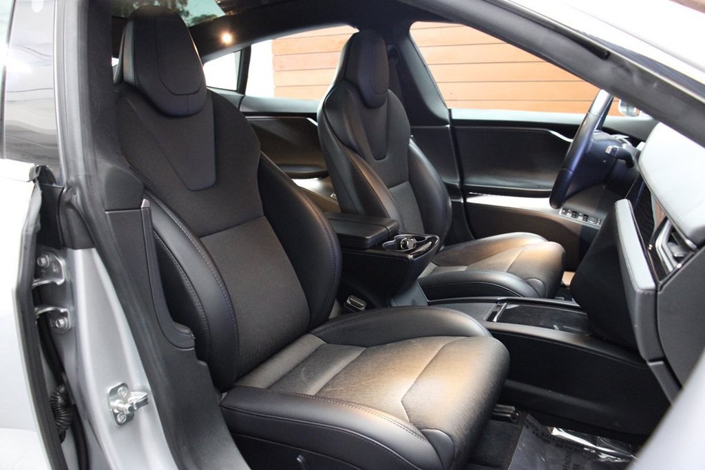 Used 2018 Tesla Model S AWD image 26