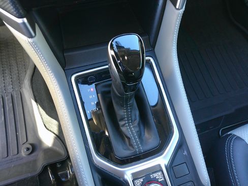 Used 2020 Subaru Forester Limited image 27