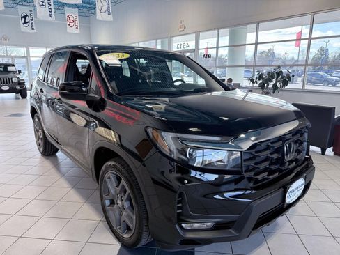Used 2023 Honda Passport EX-L image 1