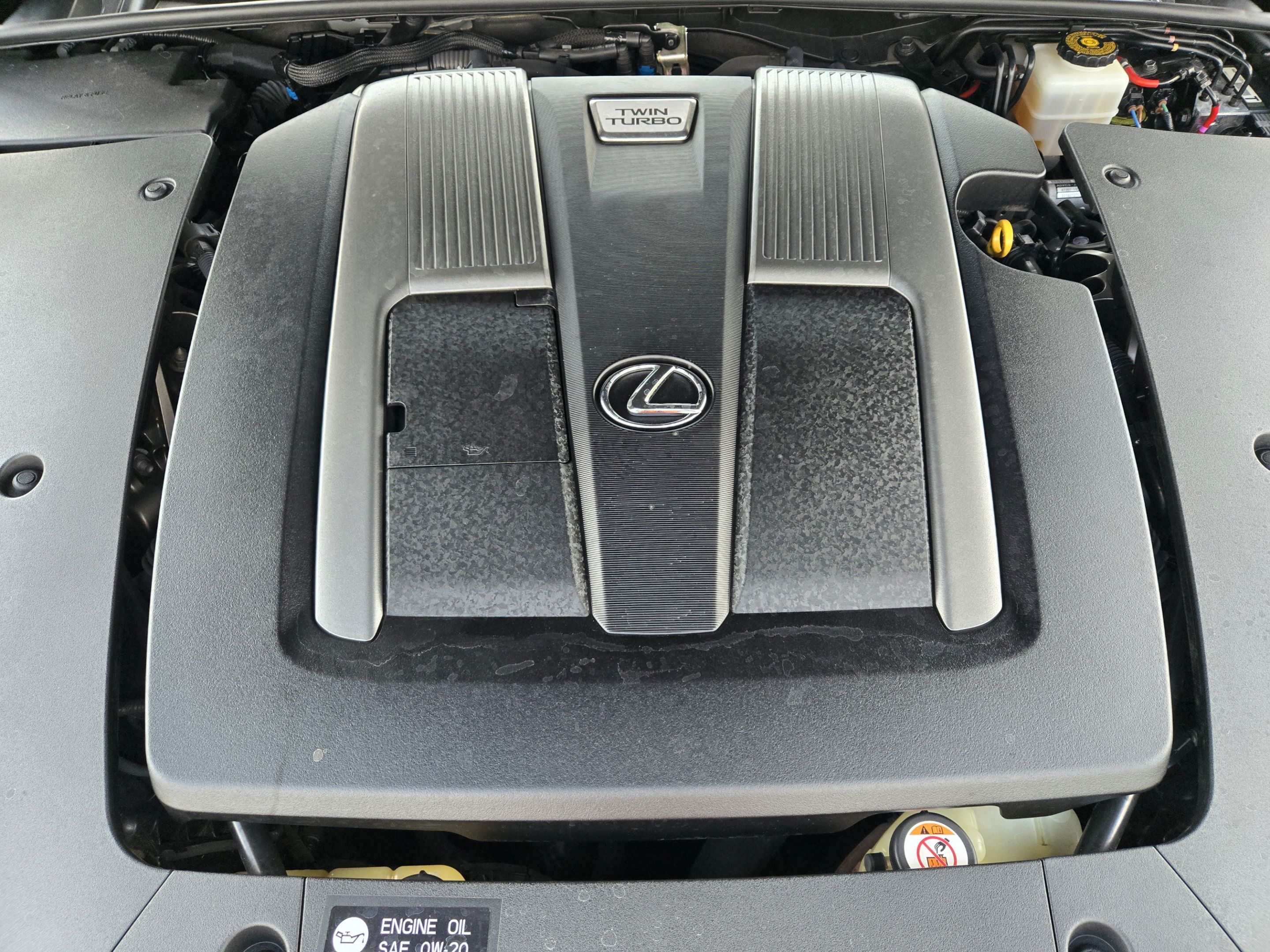 Used 2018 Lexus LS 500 w/ Interior Upgrade Package RWD image 33