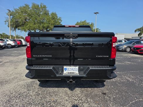 New 2026 Chevrolet Silverado 1500 Custom image 5