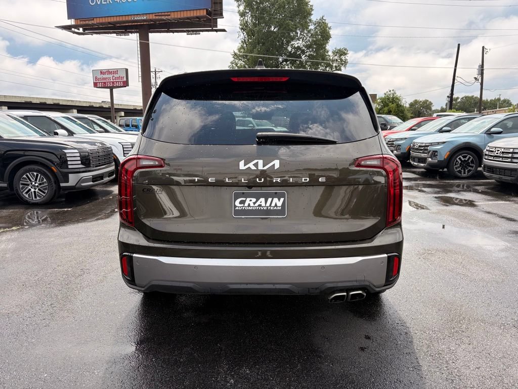 Used 2025 Kia Telluride S FWD image 6