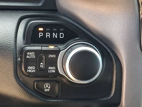 Used 2022 RAM 1500 Big Horn AWD/4WD image 22