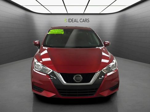 Used 2020 Nissan Versa SV FWD image 2