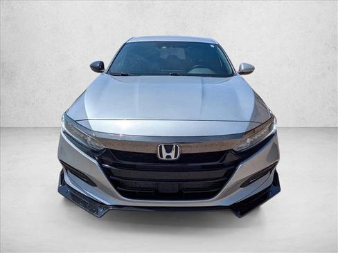 Used 2019 Honda Accord Sport image 2