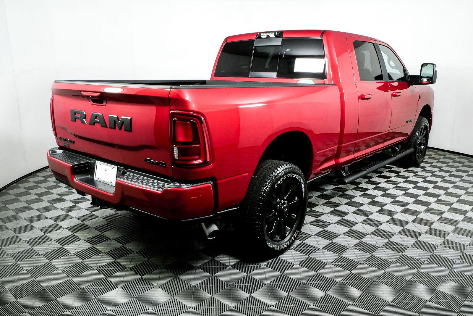 Used 2026 RAM 2500 Laramie w/ Night Edition AWD/4WD image 3