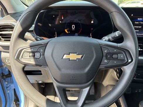 Used 2024 Chevrolet TrailBlazer LT FWD image 15