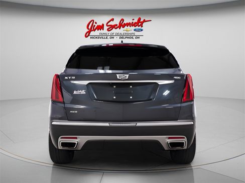 Used 2022 Cadillac XT5 Premium Luxury w/ LPO, Floor Liner Package image 5