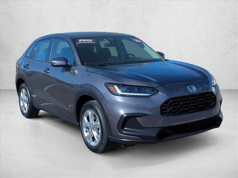 Used 2025 Honda HR-V LX image 3