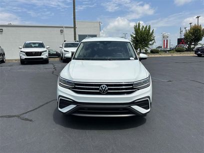 Used 2024 Volkswagen Tiguan SE