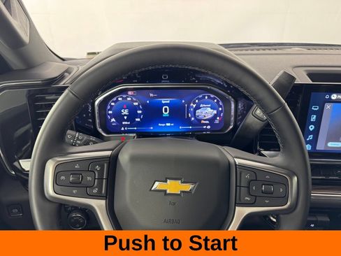Used 2026 Chevrolet Silverado 1500 LT w/ Z71 Off-Road Package AWD/4WD image 14