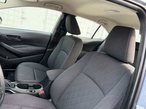 Used 2024 Toyota Corolla LE image 18