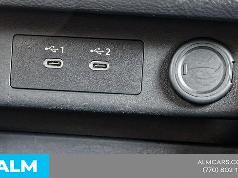 Used 2024 Nissan Rogue S FWD image 32