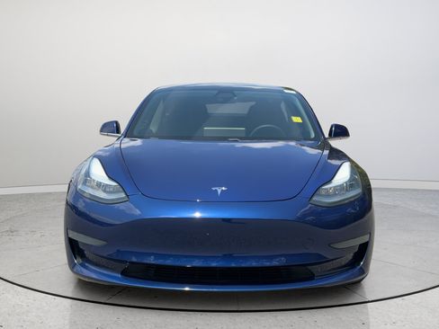 Used 2020 Tesla Model 3 Standard Range Plus RWD image 3