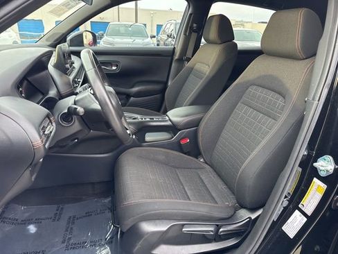 Used 2024 Honda HR-V Sport image 12