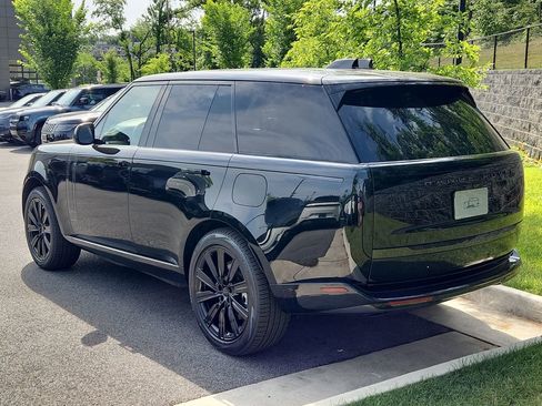New 2026 Land Rover Range Rover SE AWD/4WD image 12