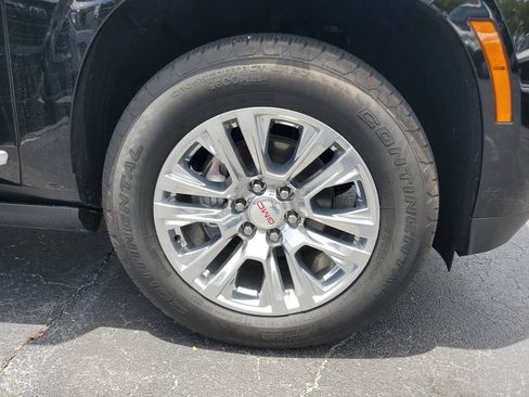 Used 2026 GMC Yukon Denali w/ Sun & Power Step Package AWD/4WD image 5