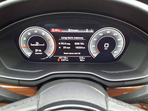 Used 2022 Audi A4 2.0T Premium Plus w/ Premium Plus Package image 30