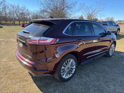 Used 2020 Ford Edge Titanium w/ Equipment Group 301A image 4