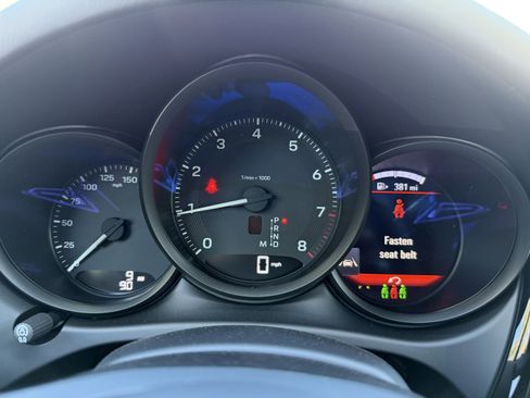 New 2026 Porsche Macan image 34