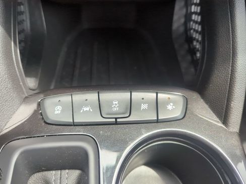 Certified 2024 Chevrolet TrailBlazer LT FWD image 25