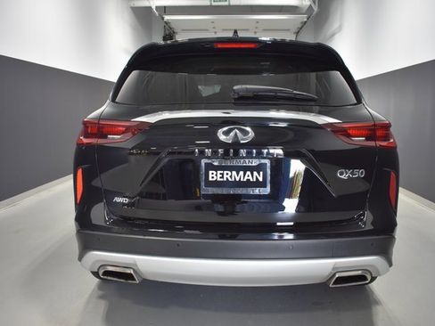 Used 2025 INFINITI QX50 Luxe image 9
