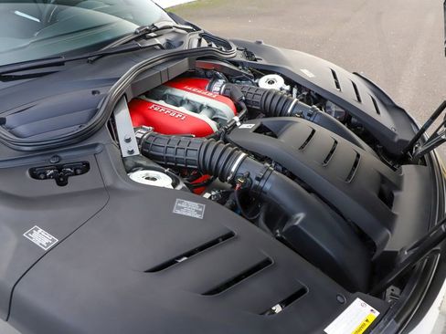 Certified 2025 Ferrari Purosangue image 19