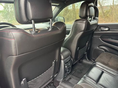 Used 2019 Jeep Grand Cherokee Trailhawk image 22