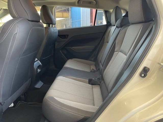 Used 2024 Subaru Crosstrek 2.0i Premium AWD/4WD image 17