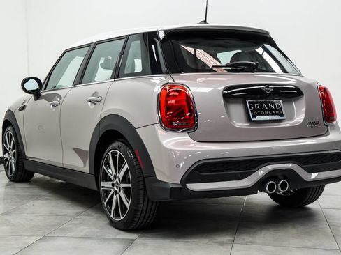 Used 2023 MINI Cooper S w/ Signature Upholstery Package FWD image 11
