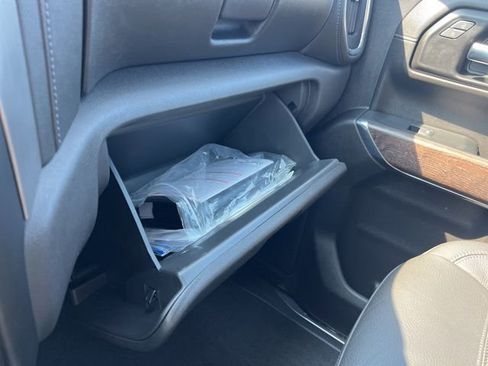 Used 2022 GMC Sierra 1500 Denali w/ Denali Reserve Package image 20