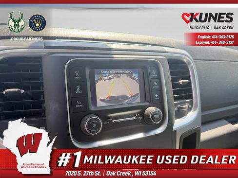 Used 2022 RAM 1500 Classic SLT AWD/4WD image 6