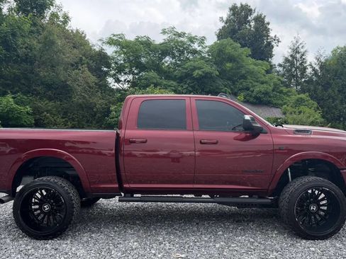 Used 2020 RAM 2500 Laramie AWD/4WD image 9